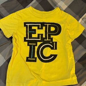 Boys T-Shirt (Size M 7/8)